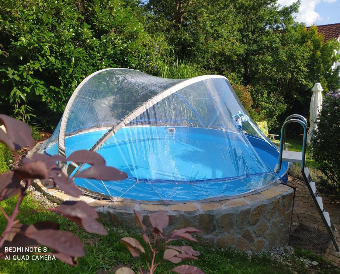Mediterran-Skandinavisch - Outdoorwhirlpool Ganzjaehrig Burgthann Luaran gambar